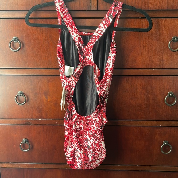 Speedo Women’s Racing One Piece Swimsuit - NWT - Picture 3 of 5